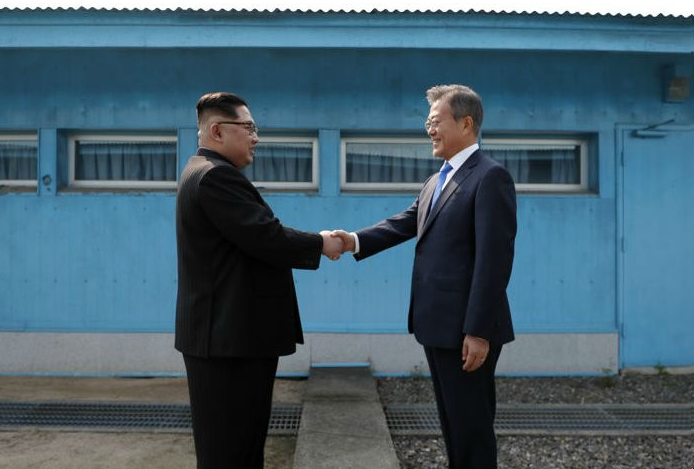 Exploratory Dialogue: The Thawing of U.S.-China Relations and its Impact on North-South Korea 썸네일