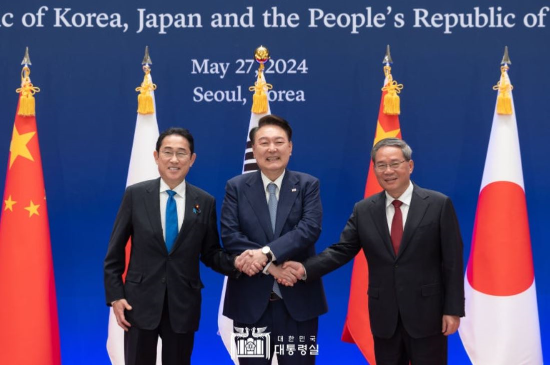 [Current Affairs Analysis] 썸네일