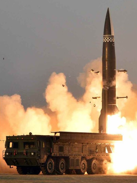 KN-23 단거리탄도미사일.jpg